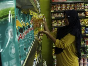 Daya Beli Masyarakat RI Mulai Naik, Orang Rajin Belanja