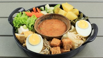 Sering Dikira Makanan Diet, Ini 'Jebakan' Kalori Gado-gado Menurut Dokter Gizi