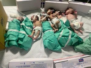Kondisi Bayi di RS Al-Shifa Gaza Setelah Dikeluarkan dari Inkubator Kondisi Bayi di RS Al-Shifa Gaza Setelah Dikeluarkan dari Inkubator