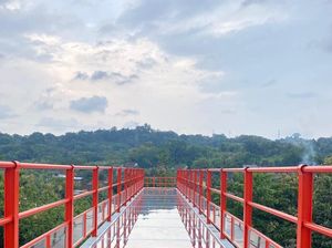 Pemkot Semarang Bangun Jembatan Kaca Tinjomoyo Rp 11 M, Rampung tapi Belum Buka