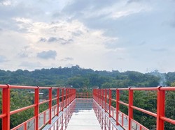 Pemkot Semarang Bangun Jembatan Kaca Tinjomoyo Rp 11 M, Rampung tapi Belum Buka