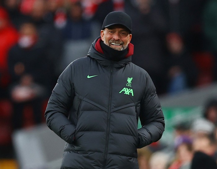 Soccer Football - Premier League - Liverpool v Brentford - Anfield, Liverpool, Britain - November 12, 2023 Liverpool manager Juergen Klopp reacts REUTERS/Molly Darlington NO USE WITH UNAUTHORIZED AUDIO, VIDEO, DATA, FIXTURE LISTS, CLUB/LEAGUE LOGOS OR LIVE SERVICES. ONLINE IN-MATCH USE LIMITED TO 45 IMAGES, NO VIDEO EMULATION. NO USE IN BETTING, GAMES OR SINGLE CLUB/LEAGUE/PLAYER PUBLICATIONS.