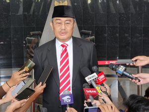 Eks Ketua MK Nilai Usul Hak Angket Gertak Belaka: Nggak Sempat Lagi Eks Ketua MK Nilai Usul Hak Angket Gertak Belaka: Nggak Sempat Lagi