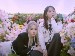 Eksklusif! Ngobrol Bareng Solar dan Moonbyul MAMAMOO+