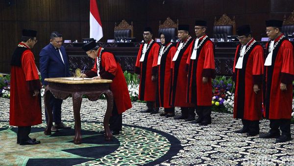Momen Suhartoyo Resmi Jadi Ketua MK Pengganti Anwar Usman