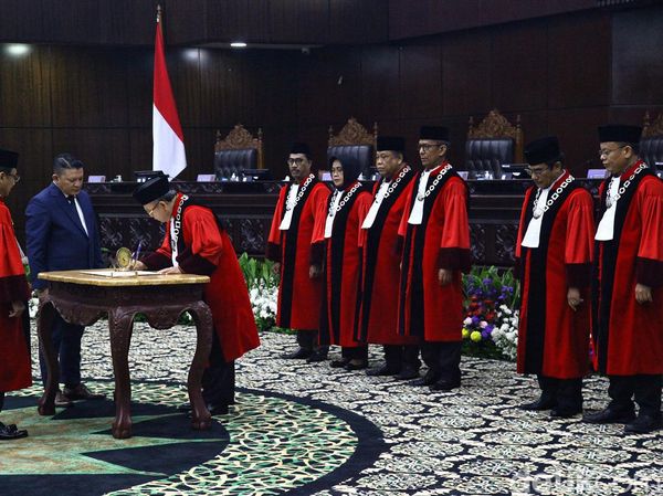 Momen Suhartoyo Resmi Jadi Ketua MK Pengganti Anwar Usman