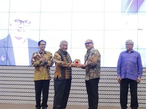 ITS Berikan Penghargaan Angka Nitisastro kepada Tokoh Nasional-Alumni, Ini Daftar Namanya