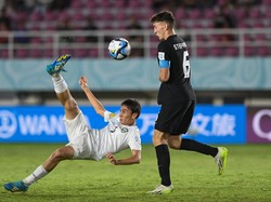 Satu shot on goal terakhir berujung gol kedua Saidov pada menit ke-81. Saidov memanfaatkan kesalahan kiper Nathaniel Abraham dalam menguasai bola dan mudah saja menggulirkan ke gawang kosong. Skor 3-0 menutup laga Uzbekistan U-17 kontra Kanada U-17. 