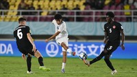 Dengan tiga poin ini, Uzbekistan di posisi ketiga klasemen Grup B dengan tiga poin dan selisih gol nol, sama dengan Mali di posisi kedua yang unggul selisih gol +2. Kanada tanpa poin di posisi terbawah dengan selisih gol minus lima. 
