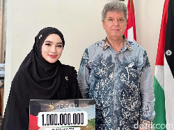 Pengusaha Hijab Shella Saukia Donasi Rp 1 M untuk Palestina, Jadi Sorotan