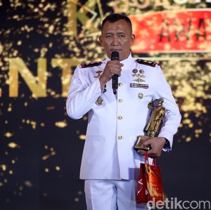 Letkol Laut (P) Ricky Tacoma