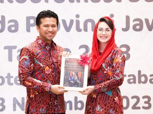 Wagub Emil Dorong Perajin Adaptasi dengan Teknologi dan Terlindungi HAKI Wagub Emil Dorong Perajin Adaptasi dengan Teknologi dan Terlindungi HAKI