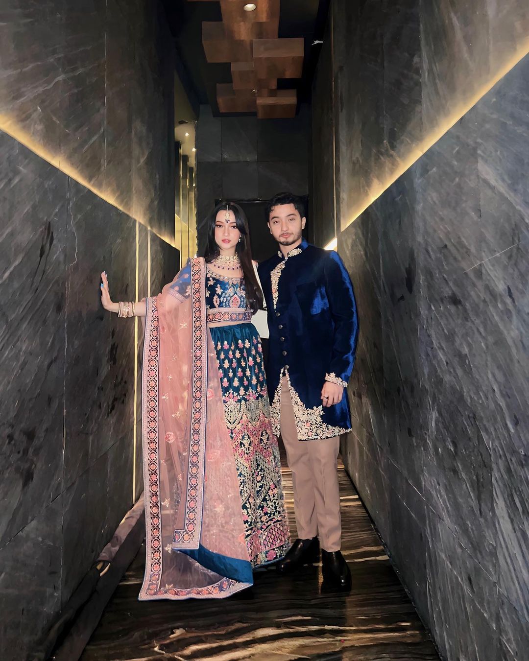 Artis Hadiri Acara Diwali