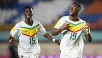 Idrissa Gueye Hattrick, Senegal Kalahkan Polandia 4-1