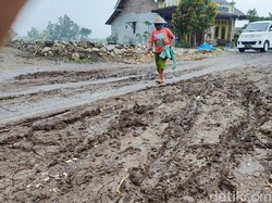 Duduk Perkara Jalan Pagerjurang Gunungkidul Rusak Usai Dikeruk Lurah