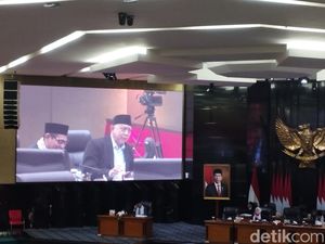 Di Rapat Paripurna, F-PAN DKI Singgung Pengangguran di Jakarta Masih Tinggi Di Rapat Paripurna, F-PAN DKI Singgung Pengangguran di Jakarta Masih Tinggi