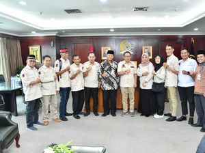 Waka MPR Minta Pengurus RT & RW Sukseskan Pesta Demokrasi Rakyat di 2024