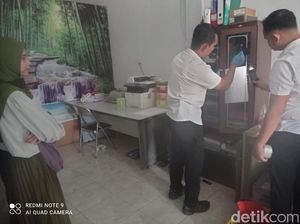 Kantor Notaris di Lamongan Diobok-obok Maling, Brankas hingga Laptop Raib Kantor Notaris di Lamongan Diobok-obok Maling, Brankas hingga Laptop Raib
