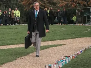 5 Rekor Dunia Makanan yang Berhasil Dipecahkan dengan Aksi Konyol