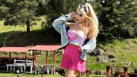 Potret Wanita Terobsesi Jadi Barbie karena Di-bully, Oplas Sejak 11 Tahun