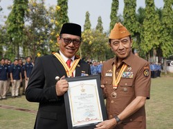 Walkot Cilegon Raih Penghargaan Bintang Veteran dari DPP LVRI