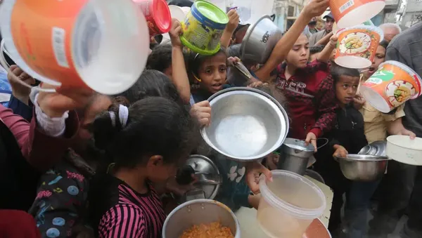 38 Hari Dibombardir Israel, Warga Gaza Selatan Kekurangan Makanan-Air