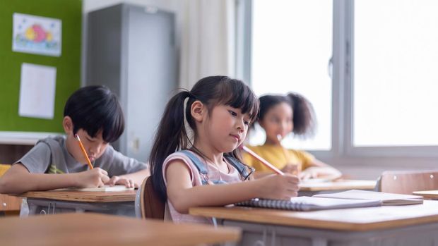40 Contoh Soal UTS/PTS Bahasa Indonesia Kelas 3 SD Semester 1 dan 2 Beserta Jawabannya