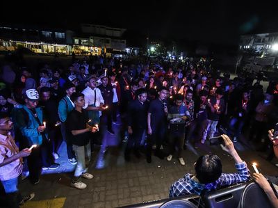 Aliansi Mahasiswa Jatim Gelar Aksi Mimbar Bebas