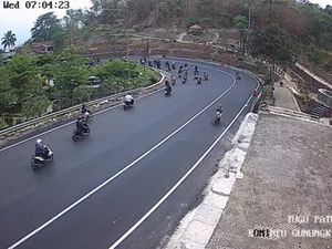 Lalin Jogja-Wonosari Pagi Ini Lancar, Hati-hati Saat Lintasi Perempatan Patuk