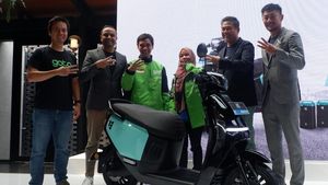 Electrum Serahkan Motor Listrik H5 untuk Armada Baru GoRide Electric