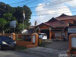 Anggota Bawaslu Medan yang Kena OTT Polda Sumut: Azlan Hasibuan