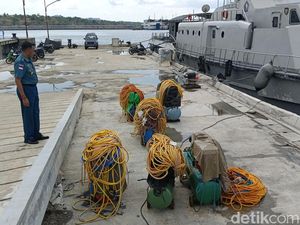 Fakta-Fakta Lantamal VII Kupang Tangkap 66 Nelayan NTB di Perairan NTT Fakta-Fakta Lantamal VII Kupang Tangkap 66 Nelayan NTB di Perairan NTT