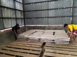 KPU Pandeglang Sudah Terima Bilik hingga Tinta Pemilu, Gudang Dijaga 24 Jam