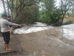 Seorang Balita di Lombok Tengah Tewas Terseret Arus Sungai Sejauh 2 Km