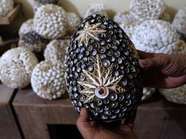 Kerajinan Limbah Kerang Asal Bali Tembus Pasar Luar Negeri