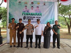 Lestarikan Alam, Pemkab Kebumen Dukung Gerakan Tanam 10 Juta Pohon Polri