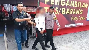 Polisi Amankan Joki Tes CPNS di Surabaya