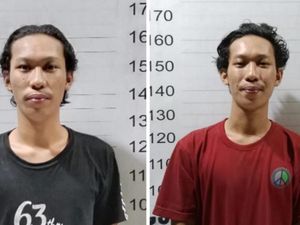 Tampang Remaja Kembar di Makassar Aniaya Tetangga Usai Ditegur Curi Mangga Tampang Remaja Kembar di Makassar Aniaya Tetangga Usai Ditegur Curi Mangga