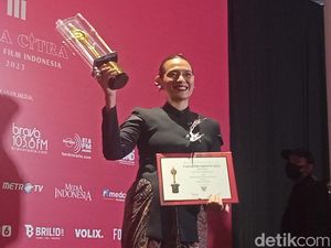 Sha Ine Febriyanti Jadi Aktris Perempuan Terbaik FFI 2023 Lewat Budi Pekerti Sha Ine Febriyanti Jadi Aktris Perempuan Terbaik FFI 2023 Lewat Budi Pekerti