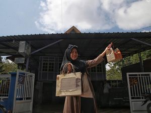 Tas Anyaman Daun Lontar Khas Bulukumba Pikat Turis Italia-Istri Menteri Tas Anyaman Daun Lontar Khas Bulukumba Pikat Turis Italia-Istri Menteri