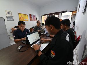 Polisi Patroli Siber Kejar Penyebar Hoaks-Ujaran Kebencian Pemilu 2024