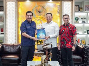 Bamsoet Dukung Perayaan Natal Bersama MPR, DPR, dan DPD RI Bamsoet Dukung Perayaan Natal Bersama MPR, DPR, dan DPD RI