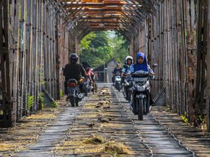 Berani Lewat Jembatan Peninggalan Belanda Ini? Berani Lewat Jembatan Peninggalan Belanda Ini?