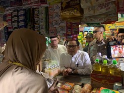 Cak Imin Sidak Pasar Grogolan Pekalongan, Terima Keluhan Harga Cabai Naik