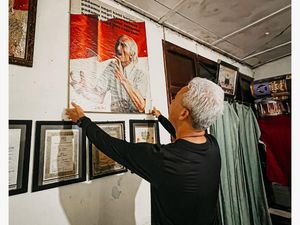 Ganjar Kunjungi Kos Semasa SMA di Jogja, Bicara Kenangan Tak Pernah Hilang