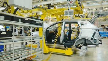 Mandatori TKDN 60% Mobil Listrik: GAC dan MG Percaya Diri Lewati Ambang Batas Tahun Depan