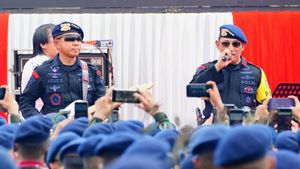 Potret Kompak Kapolri-Jenderal Agus Subiyanto Ngeband di HUT ke-78 Brimob