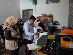 Kejati Sumsel Geledah Kantor Pajak Palembang Terkait Korupsi Perpajakan Kejati Sumsel Geledah Kantor Pajak Palembang Terkait Korupsi Perpajakan