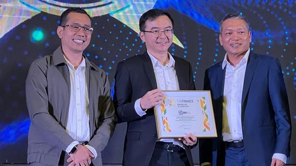 Kinerja Apik BRI Life Raih 2 Penghargaan Sekaligus