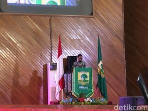 Mahfud Md di Universitas Andalas: Dalam Pemilu Kita Tidak Memilih Malaikat